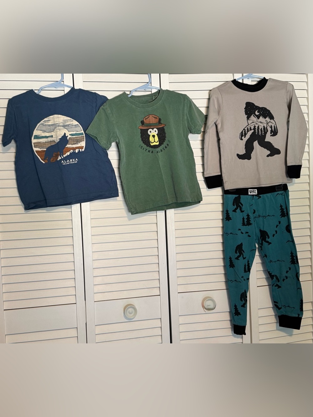 Bundle of 2 4T Alaska T-Shirts, and 1 4T Alaska pajama set